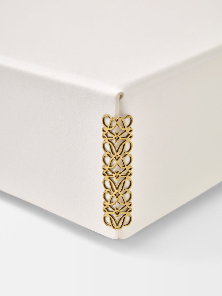 限定 LOEWE BOOK (With original box) アートブック - メルカリ