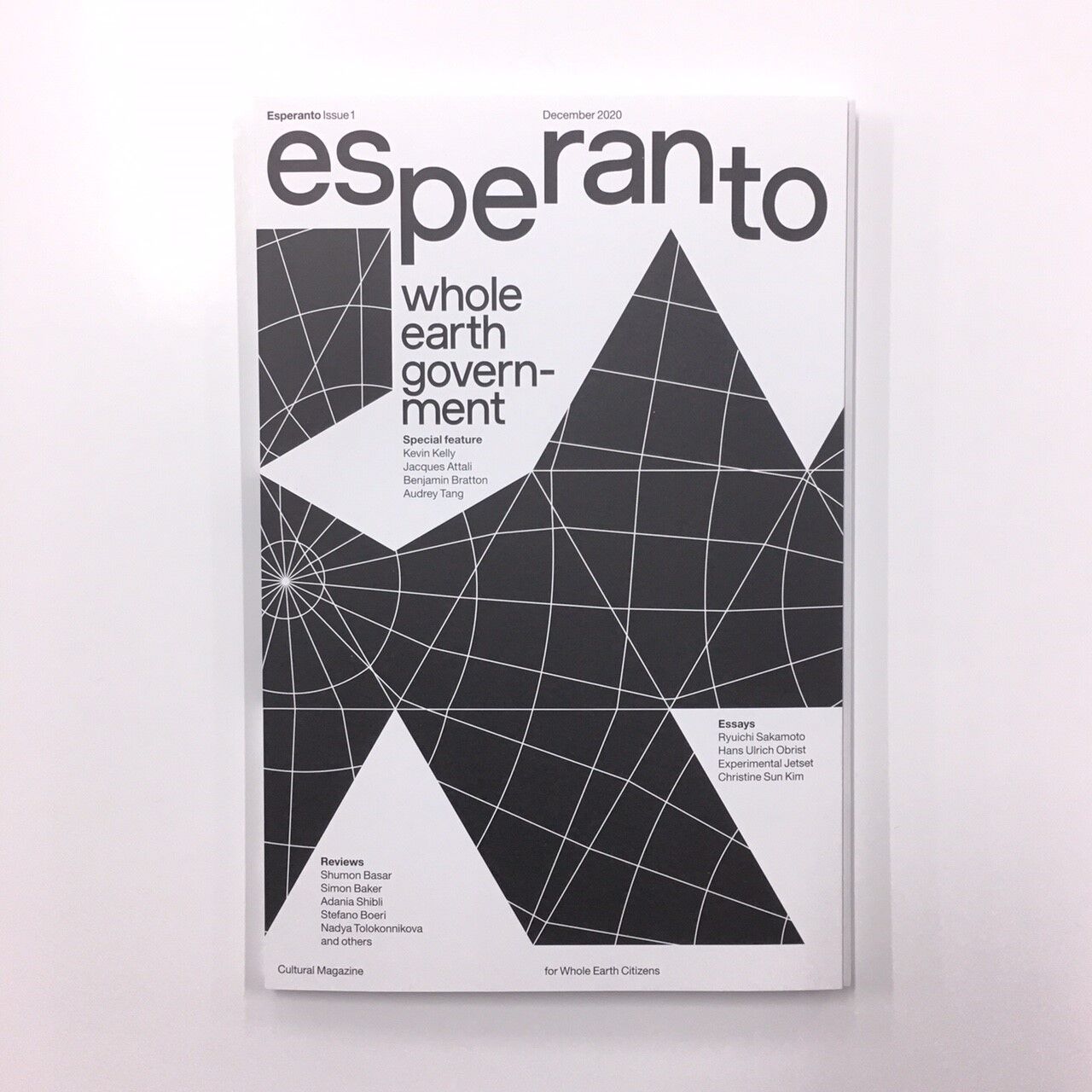 OBSERVE 2020年 1号 TOKION TOKION ISSUE 1 OBSERVE - TOKION - Cutting edge culture and